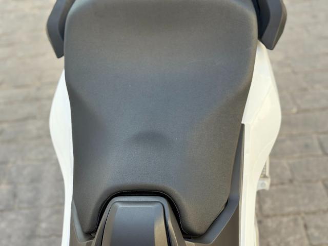 Honda Forza 750