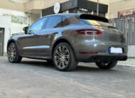 PORSCHE – Macan – Turbo