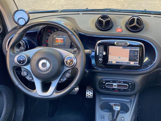 SMART Fortwo BRABUS CABRIO -TAILOR MADE EDITION