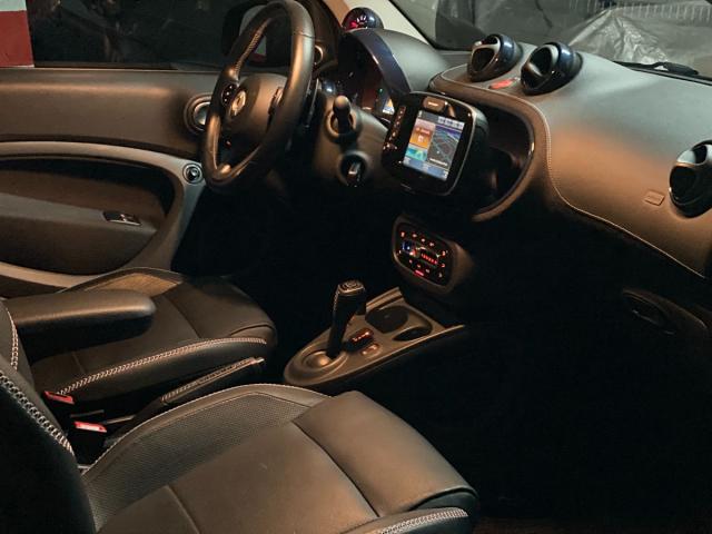 SMART Fortwo BRABUS CABRIO -TAILOR MADE EDITION