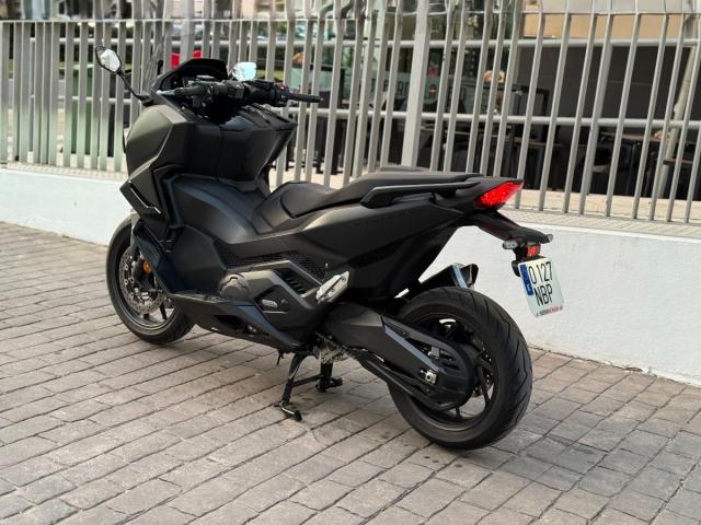 FORZA 750 -6 AÑOS DE GARANTIA OFICIAL HONDA–VENDIDA-