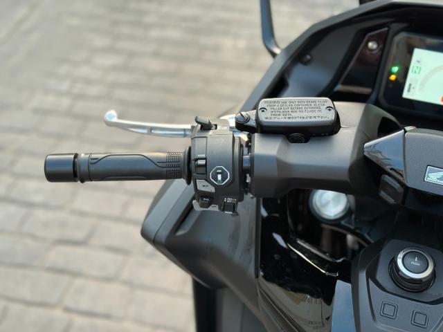 FORZA 750 -6 AÑOS DE GARANTIA OFICIAL HONDA–VENDIDA-