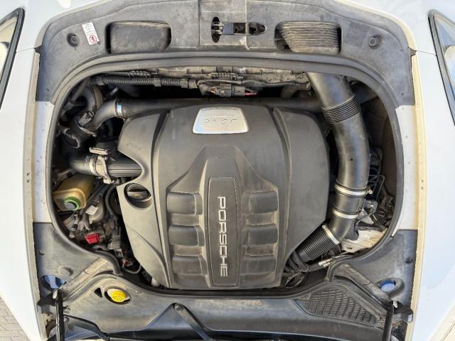 PORSCHE – Panamera – 3.0 Diesel