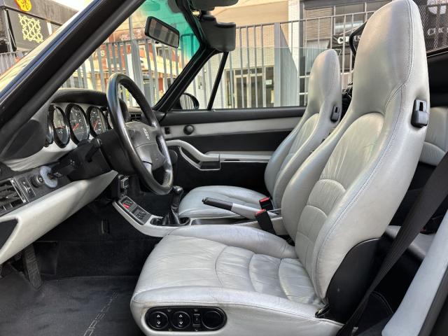 PORSCHE – 993 Carrera Cabrio -VENDIDO-