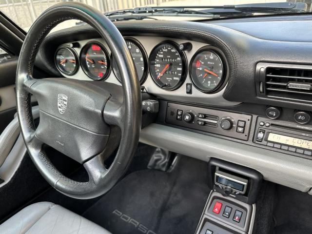 PORSCHE – 993 Carrera Cabrio -VENDIDO-