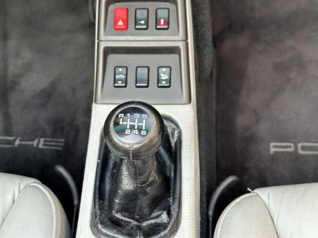 PORSCHE – 993 Carrera Cabrio -VENDIDO-