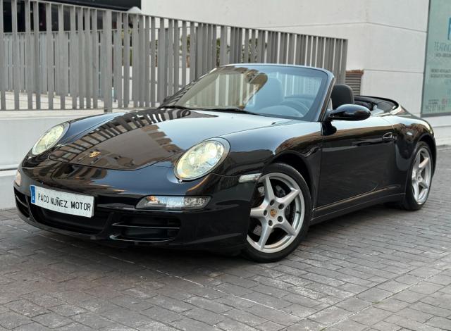 PORSCHE 911 Cabrio Carrera 4 – Manual (6vel.)