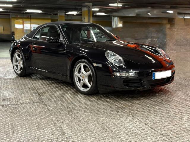 PORSCHE 911 Cabrio Carrera 4 – Manual (6vel.)