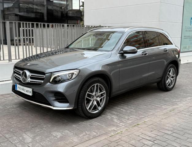 MERCEDES GLC 250 d 4Matic -AMG Line-