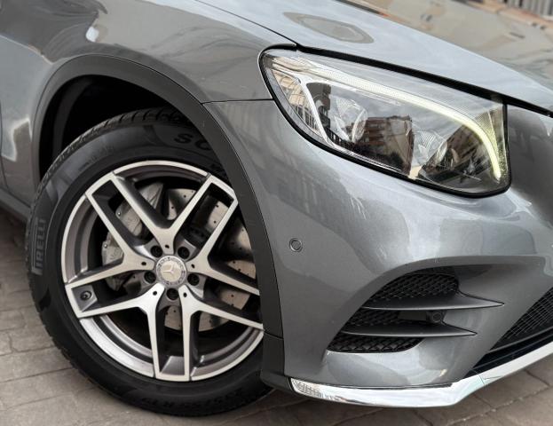 MERCEDES GLC 250 d 4Matic -AMG Line-