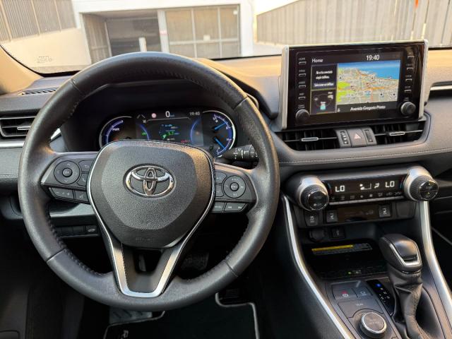 TOYOTA – RAV4 – Hybrid 220H 4×4 Advance Plus-VENDIDO-