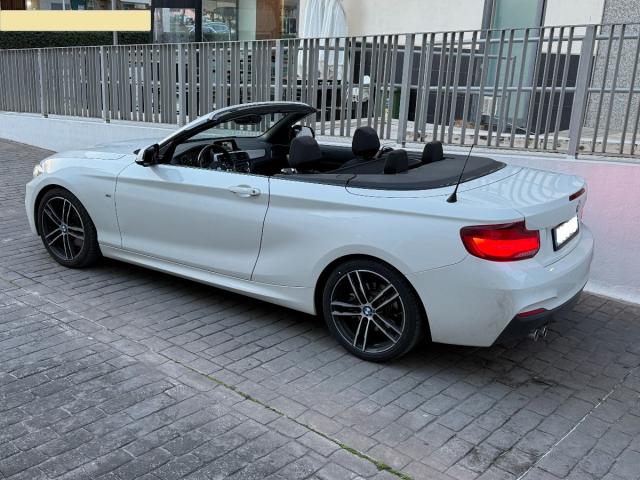 BMW 220i Cabrio M Sport aut.