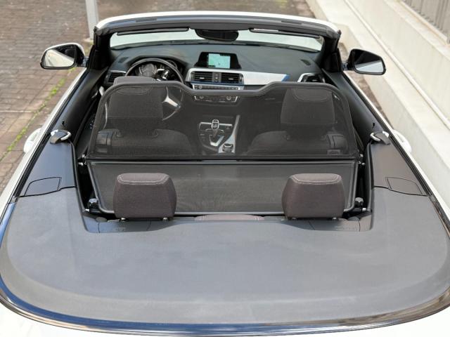 BMW 220i Cabrio M Sport aut.