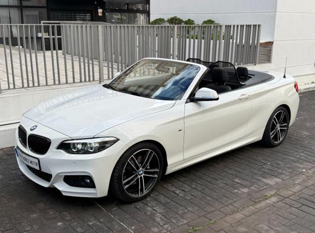 BMW 220i Cabrio M Sport aut.
