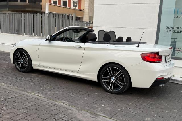 BMW 220i Cabrio M Sport aut.