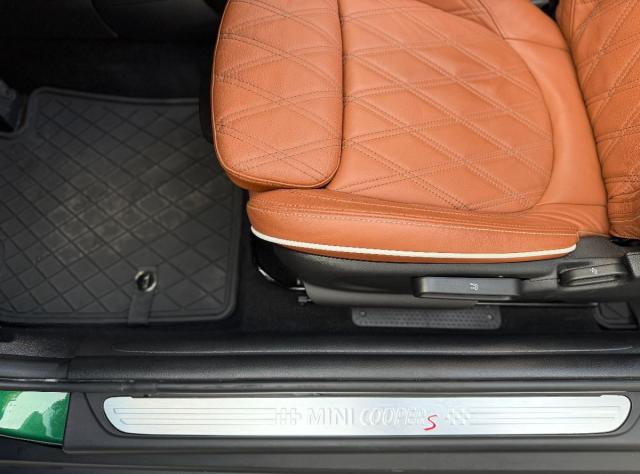 MINI – Cabrio – Cooper S Aut.