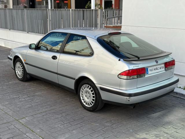 2.3i Coupe 150Cv