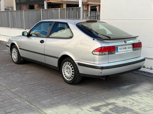 2.3i Coupe 150Cv