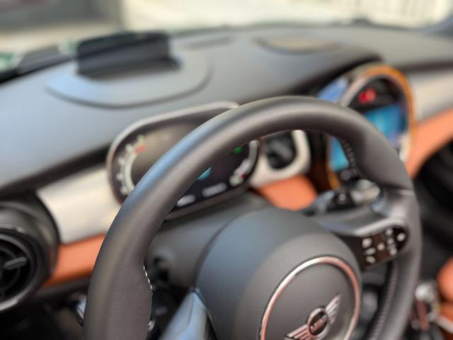 MINI – Cabrio – Cooper S Aut.-VENDIDO-