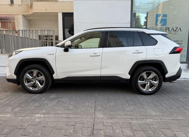 TOYOTA – RAV4 – Hybrid 220H 4×4 Advance-VENDIDO-