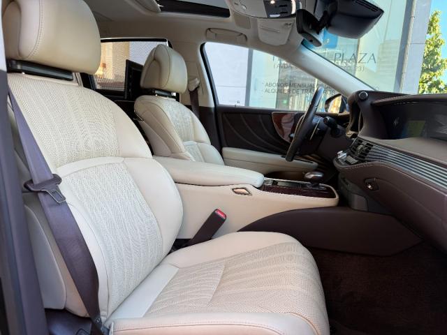 LEXUS – LS – 500h Executive 4WD