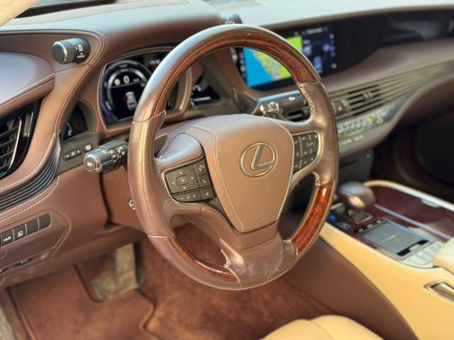 LEXUS – LS – 500h Executive 4WD