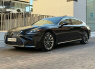 LEXUS – LS – 500h Executive 4WD