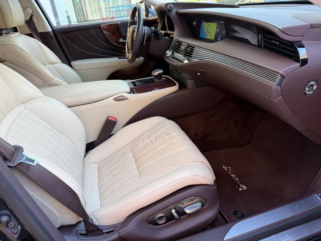 LEXUS – LS – 500h Executive 4WD