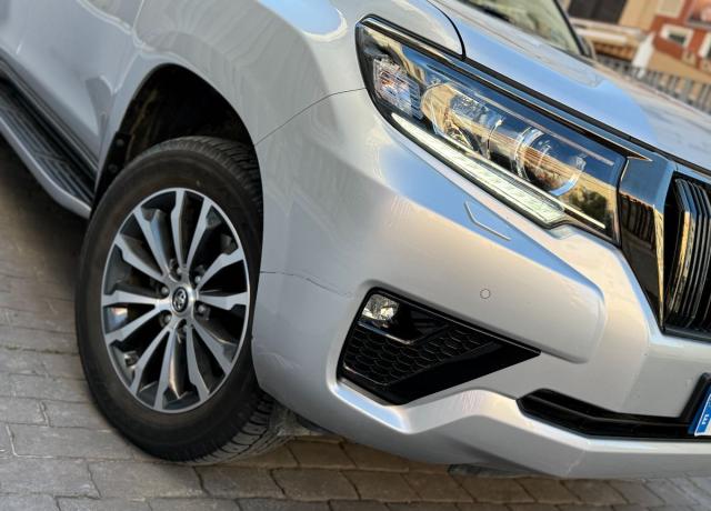 TOYOTA – Land Cruiser – 5p VXL D-4D 204cv Aut.-RESERVADO-