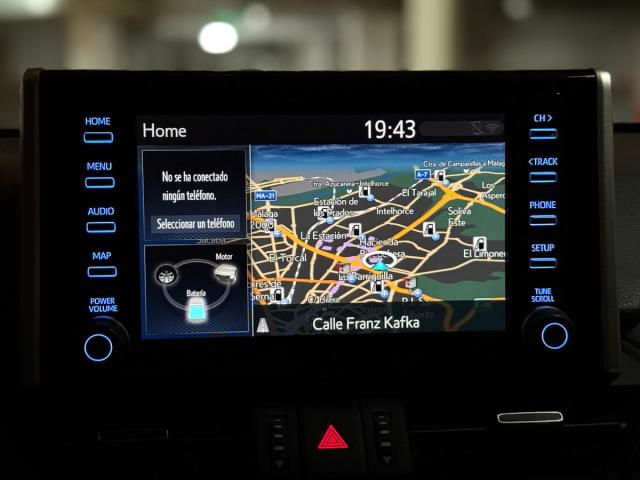 TOYOTA – RAV4 – Hybrid 220H 4×4 Advance Plus-VENDIDO-