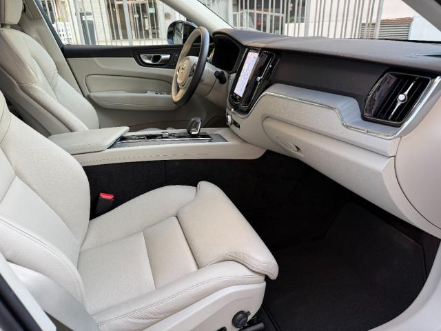 XC60 Plus B4 D Ultimate Dark Aut. -VENDIDO-