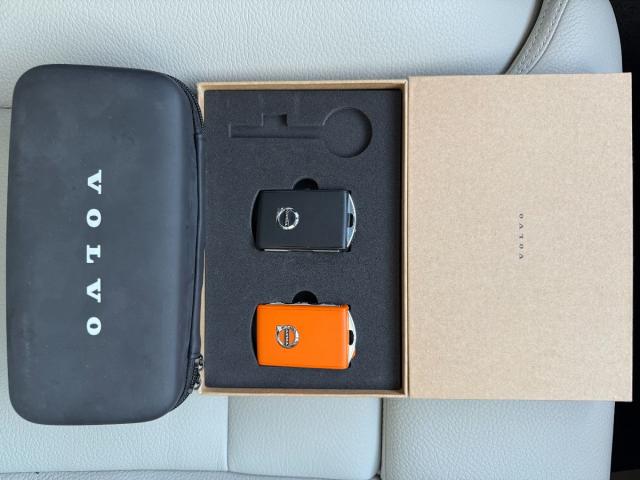 XC60 Plus B4 D Ultimate Dark Aut. -VENDIDO-