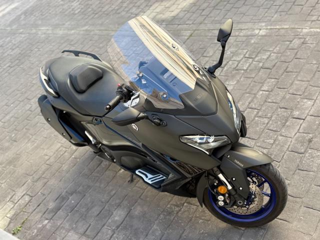 T MAX 560 -GARANTIA OFICIAL–VENDIDA-