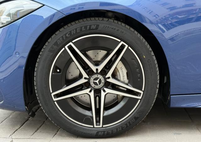 C 200 HIBRIDO AMG 9 G DCT 204Cv -VENDIDO-