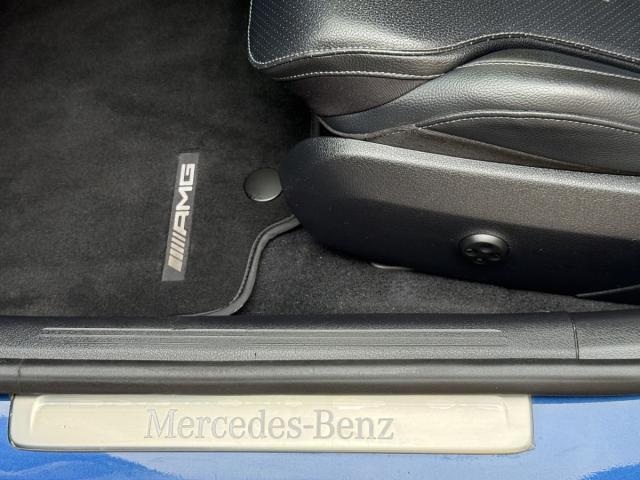 C 200 HIBRIDO AMG 9 G DCT 204Cv -VENDIDO-