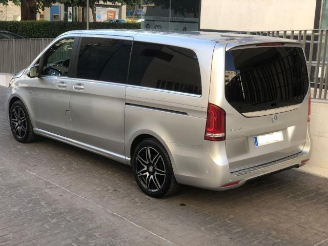 Mercedes V 220 D Aut. Avantgarde Larga -AMG- -VENDIDO-