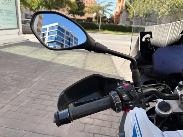 BMW – F 750 GS – -VENDIDA-