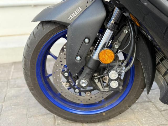 T MAX 560 -GARANTIA OFICIAL–VENDIDA-