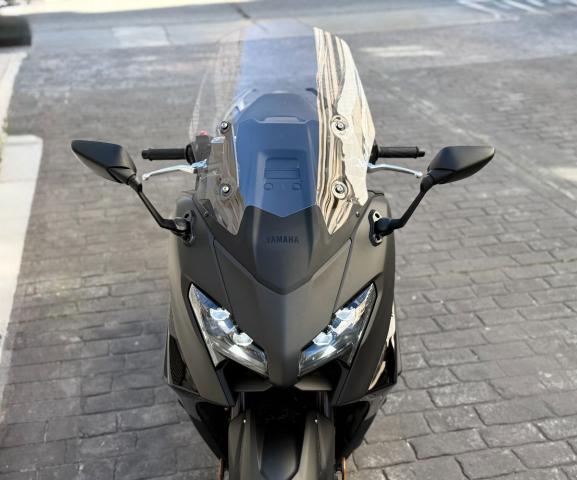 T MAX 560 -GARANTIA OFICIAL–VENDIDA-