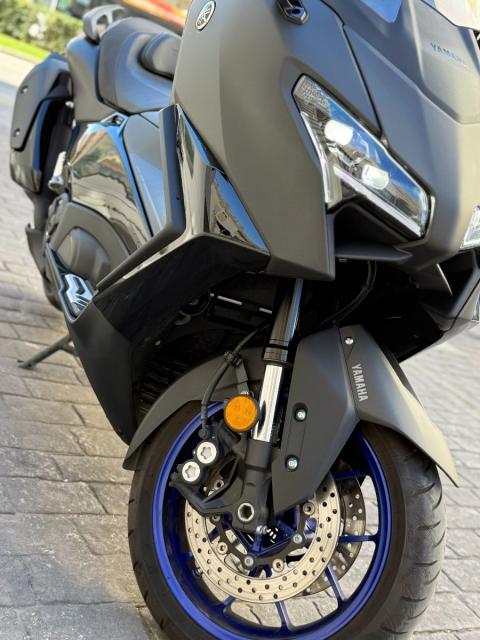 T MAX 560 -GARANTIA OFICIAL–VENDIDA-
