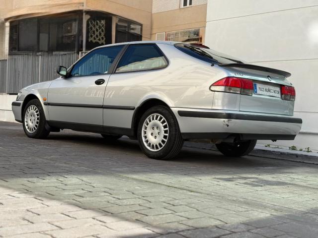 2.3i Coupe 150Cv