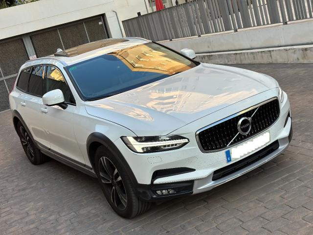 VOLVO – V90 Cross Country AWD D4 AUT.