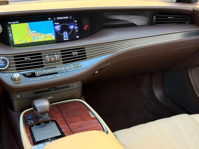LEXUS – LS – 500h Executive 4WD