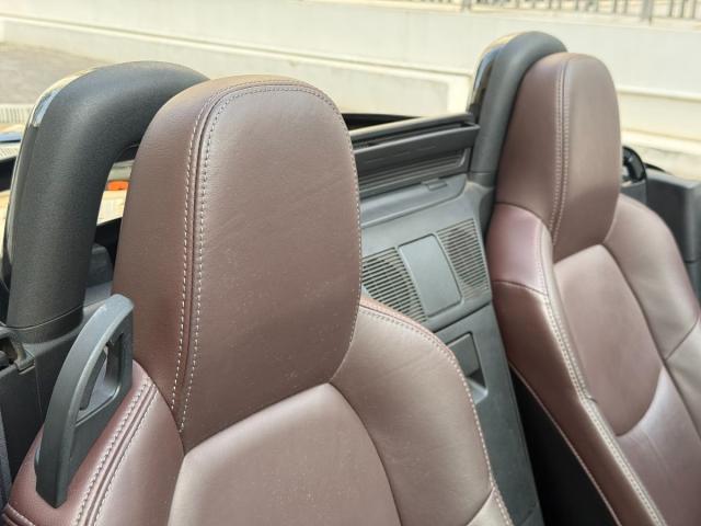 MAZDA MX5 Roadster Coupe Spring Special Edition