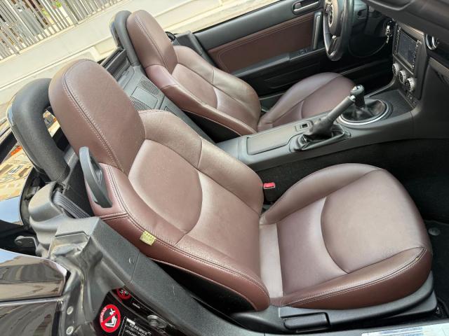 MAZDA MX5 Roadster Coupe Spring Special Edition