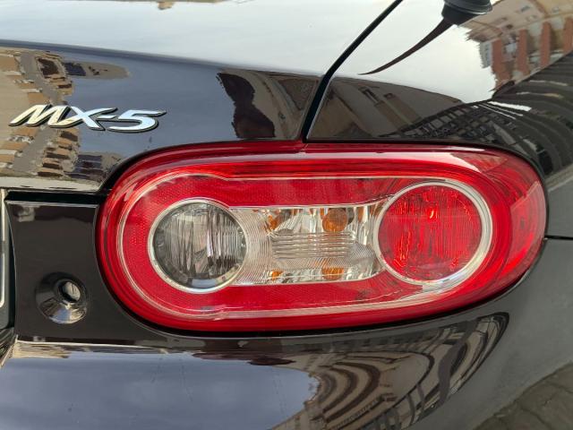 MAZDA MX5 Roadster Coupe Spring Special Edition