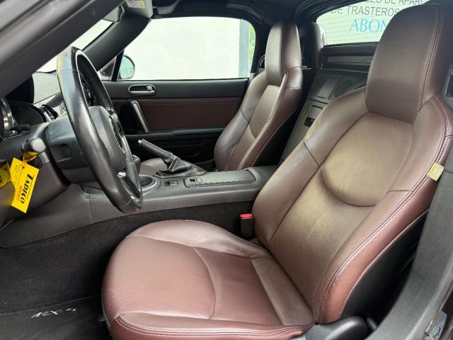 MAZDA MX5 Roadster Coupe Spring Special Edition