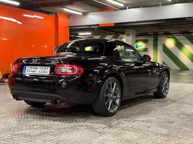 MAZDA MX5 Roadster Coupe Spring Special Edition