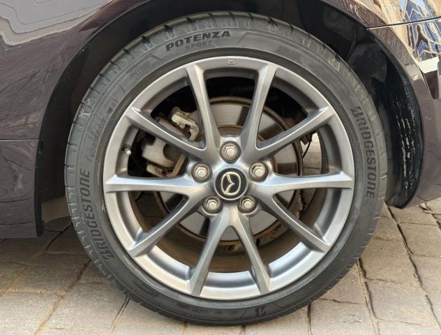 MAZDA MX5 Roadster Coupe Spring Special Edition