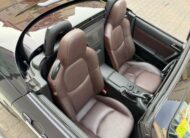 MAZDA MX5 Roadster Coupe Spring Special Edition